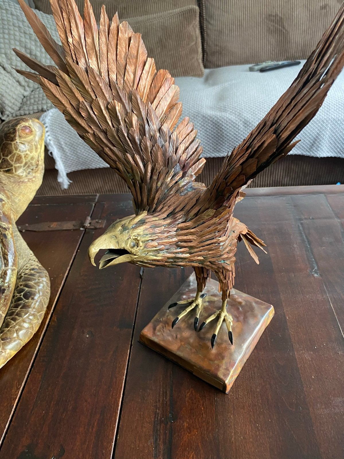 Adelaar kunstwerk pintens, Ophalen