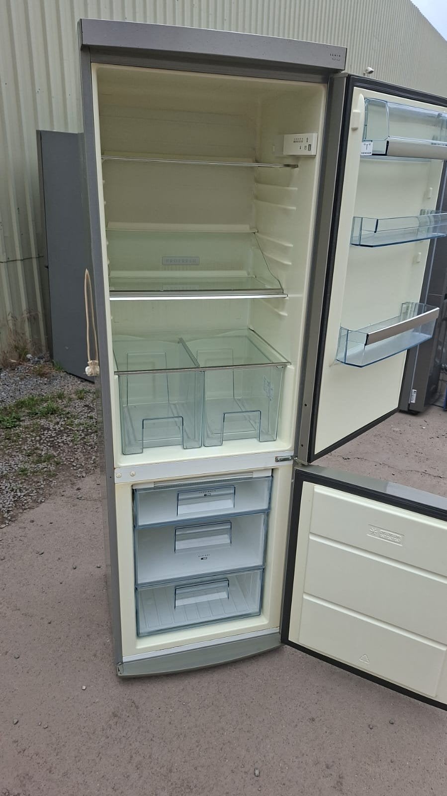 Eletromenager fontion parfaitement livraison possible, Elektronische apparatuur, Vriezers en Diepvrieskisten, Ophalen of Verzenden