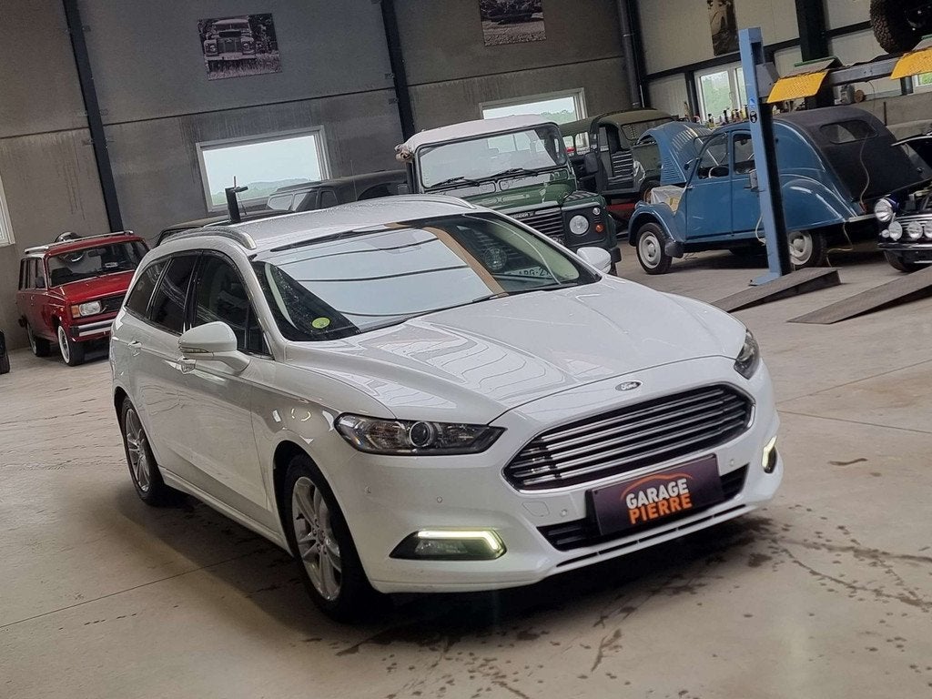 Ford Mondeo NEW Mondeo 2.0 TDCi ECO Titanium EURO 6C, Auto's, Ford, Te koop, Mondeo, ABS, Airbags, Airconditioning, Alarm, Bluetooth