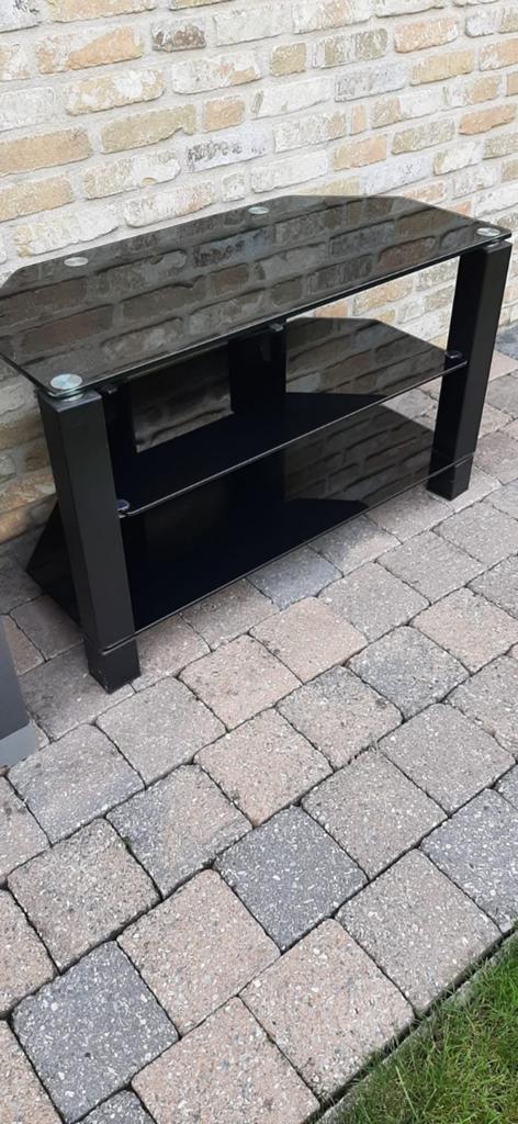 Tv meubel, Ophalen