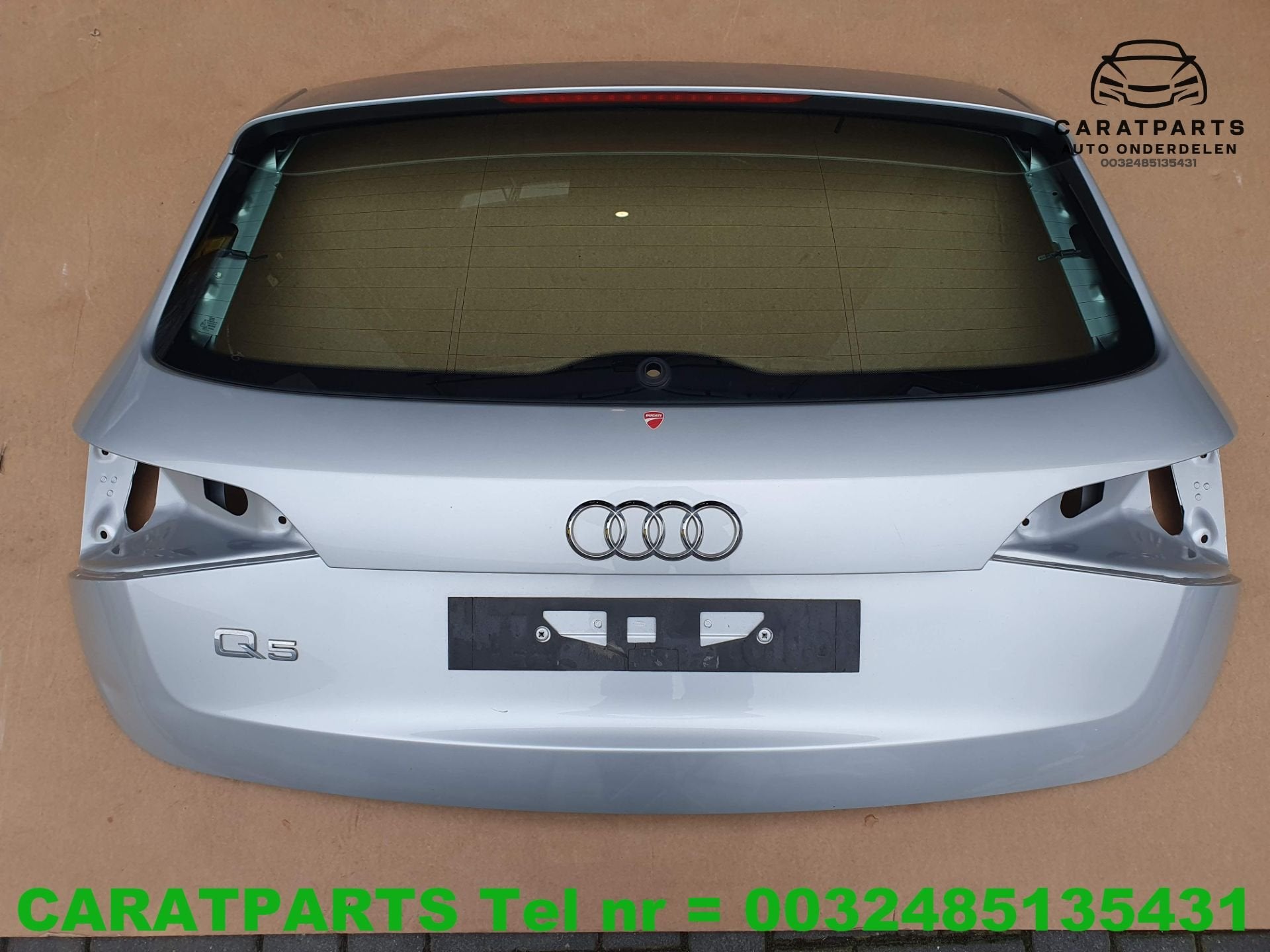 8R0827023C couvercle de coffre Q5 hayon Q5 = 2008-2015, AUDI AG, Auto-Union-Strasse 1
85045  Ingolstadt, DE, Audi, Utilisé