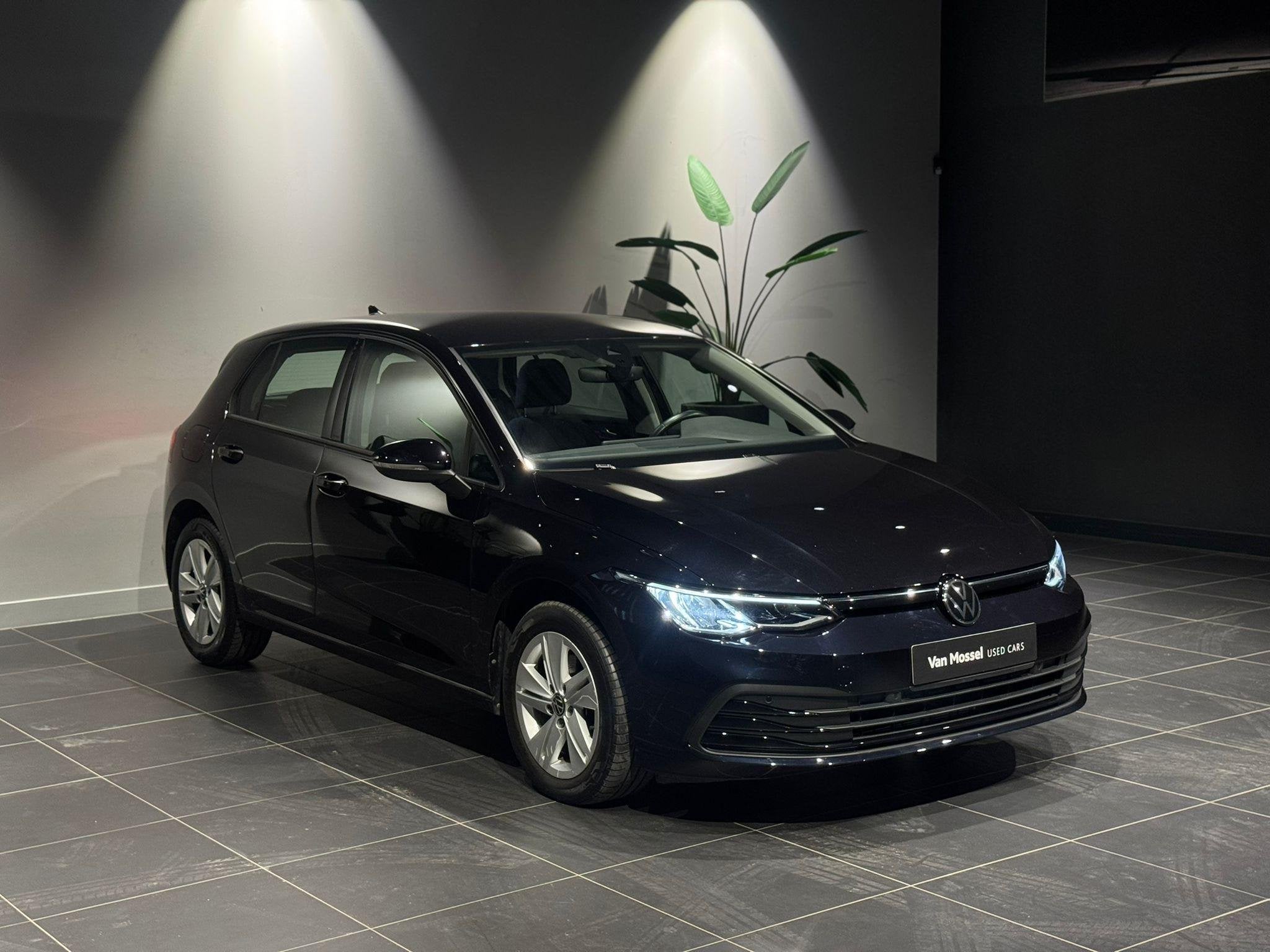Volkswagen Golf VIII 2.0 TDI Life DSG CARPLAY | ACC | NAVI, Auto's, Stof, Gebruikt, 4 cilinders, 116 pk