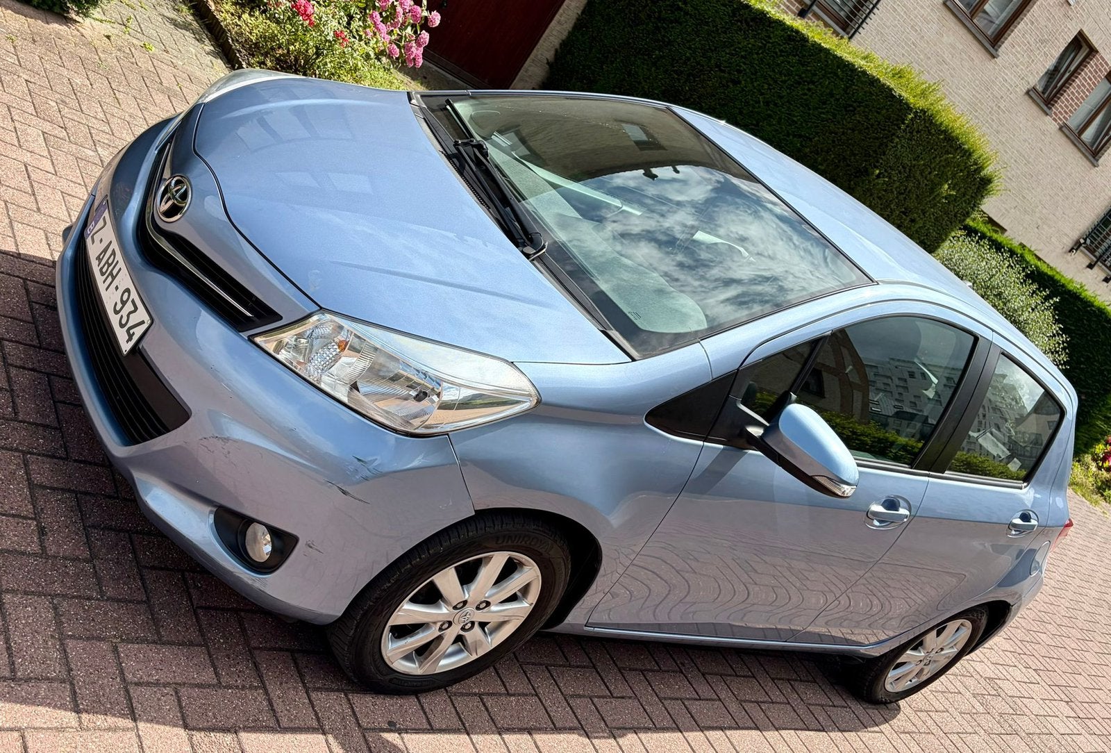 Toyota Yaris 1.0 essence 96xxx km 2013, Autos, Euro 5, Achat, Boîte manuelle, Noir