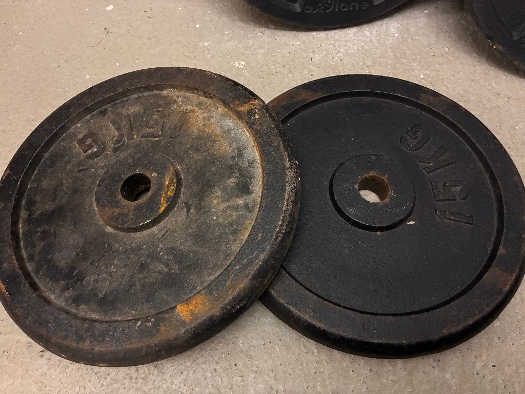 Disques de poids / musculation en fonte 15kg X 2, Sports & Fitness, Enlèvement, Utilisé, Plaques d'haltères