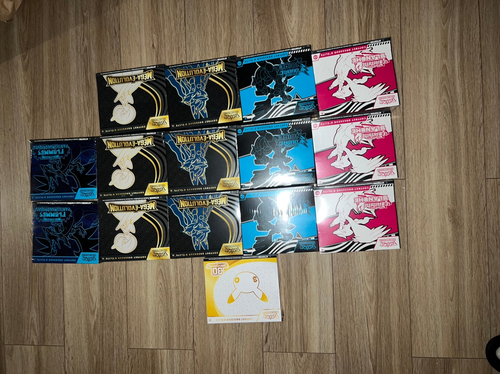 ETB Pokémon, Ophalen of Verzenden, Nieuw
