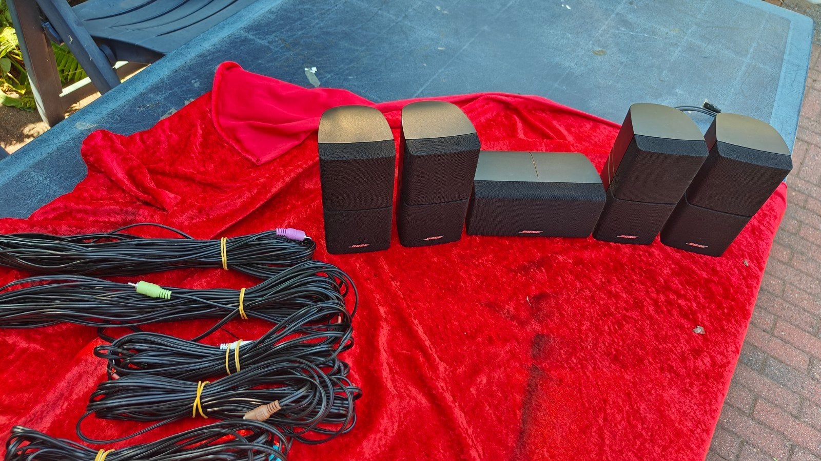 Bose Dual luidsprekers 5x met luidsprekerkabels, Audio, Tv en Foto, Ophalen of Verzenden