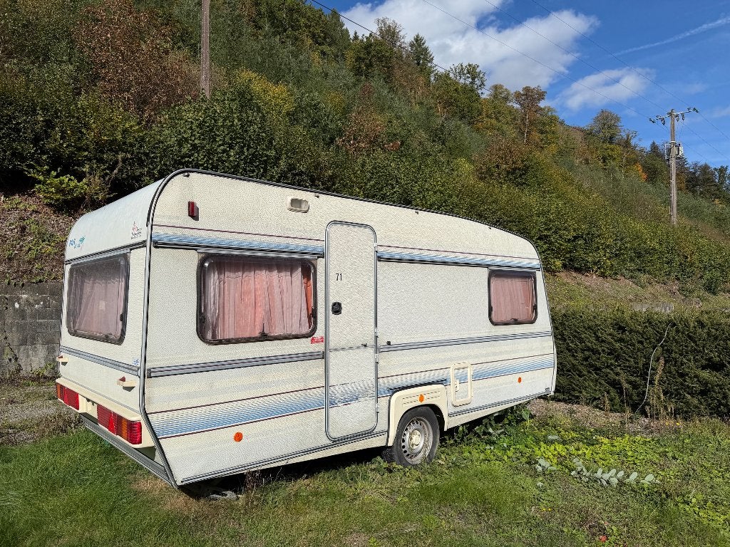 Trekbare aanhangwagen van Wilk, Caravans en Kamperen, Standaardzit, 4 tot 5 meter, Luifel, Wilk