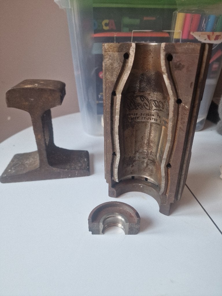 Gietmal Coca-cola en medaille, Enlèvement, Utilisé