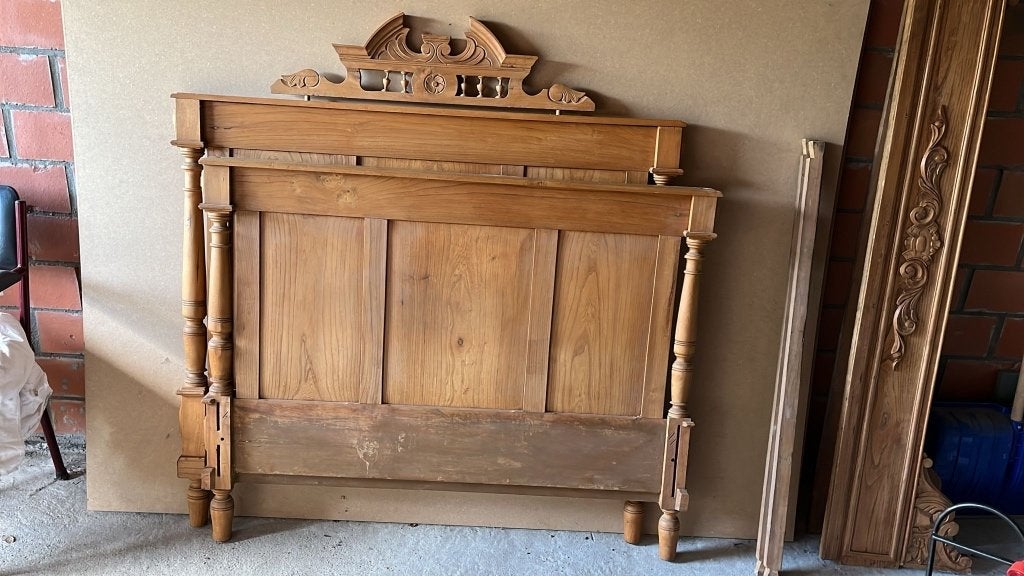 Antiek houten bedframe, Ophalen
