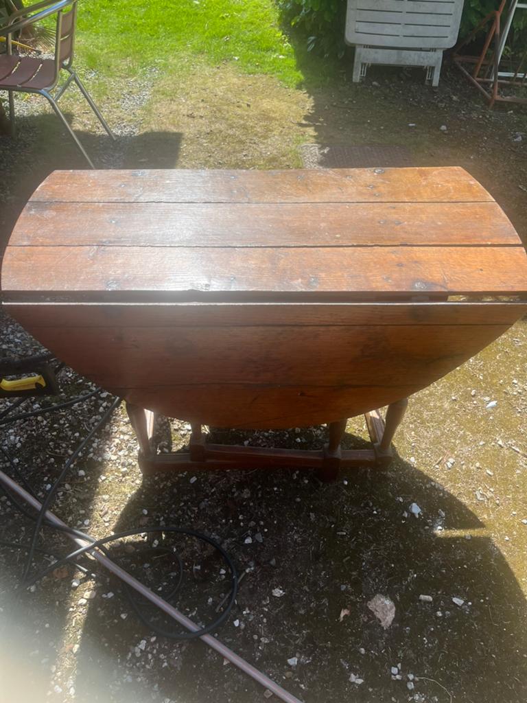Vintage tafel, Enlèvement
