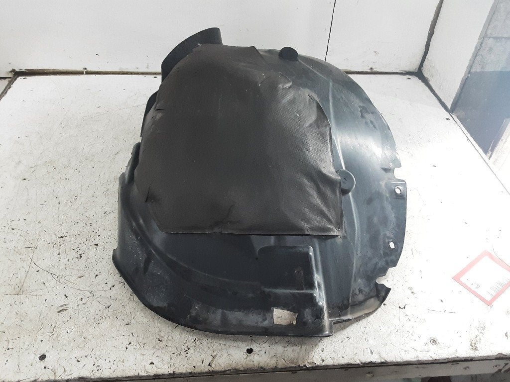 BINNENSPATSCHERM RECHTS VOOR Land + Range Rover (HJ3216A578), Mevr. I. Hauben, Spatbord, Rue de l'Espoir 34 34
4030  GRIVEGNÉE, BE