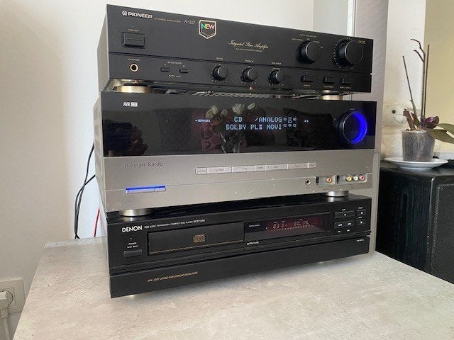 Harman kardon 5.1 AVR 132/230, Audio, Tv en Foto, Versterkers en Ontvangers, Ophalen, Gebruikt