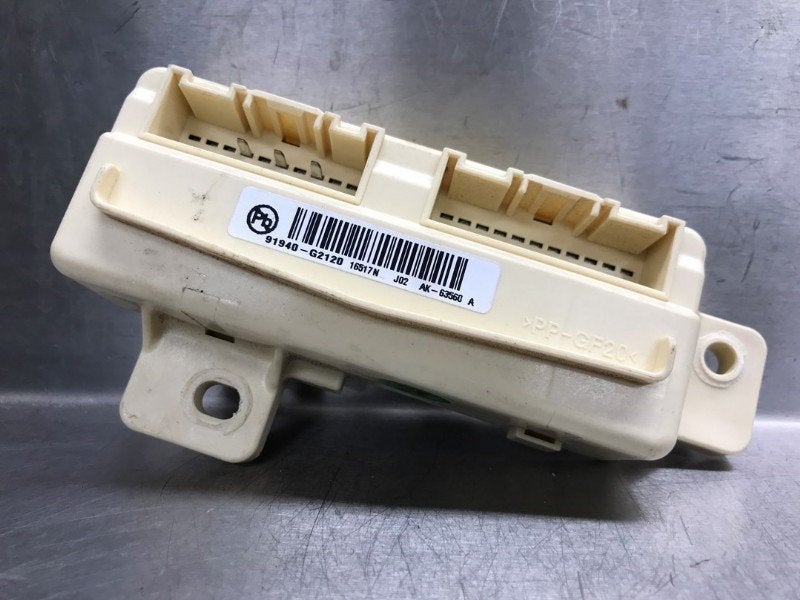 ZEKERINGKAST Hyundai Ioniq (01-2016/07-2022) (|91940G2120|), Gebruikt, Hyundai