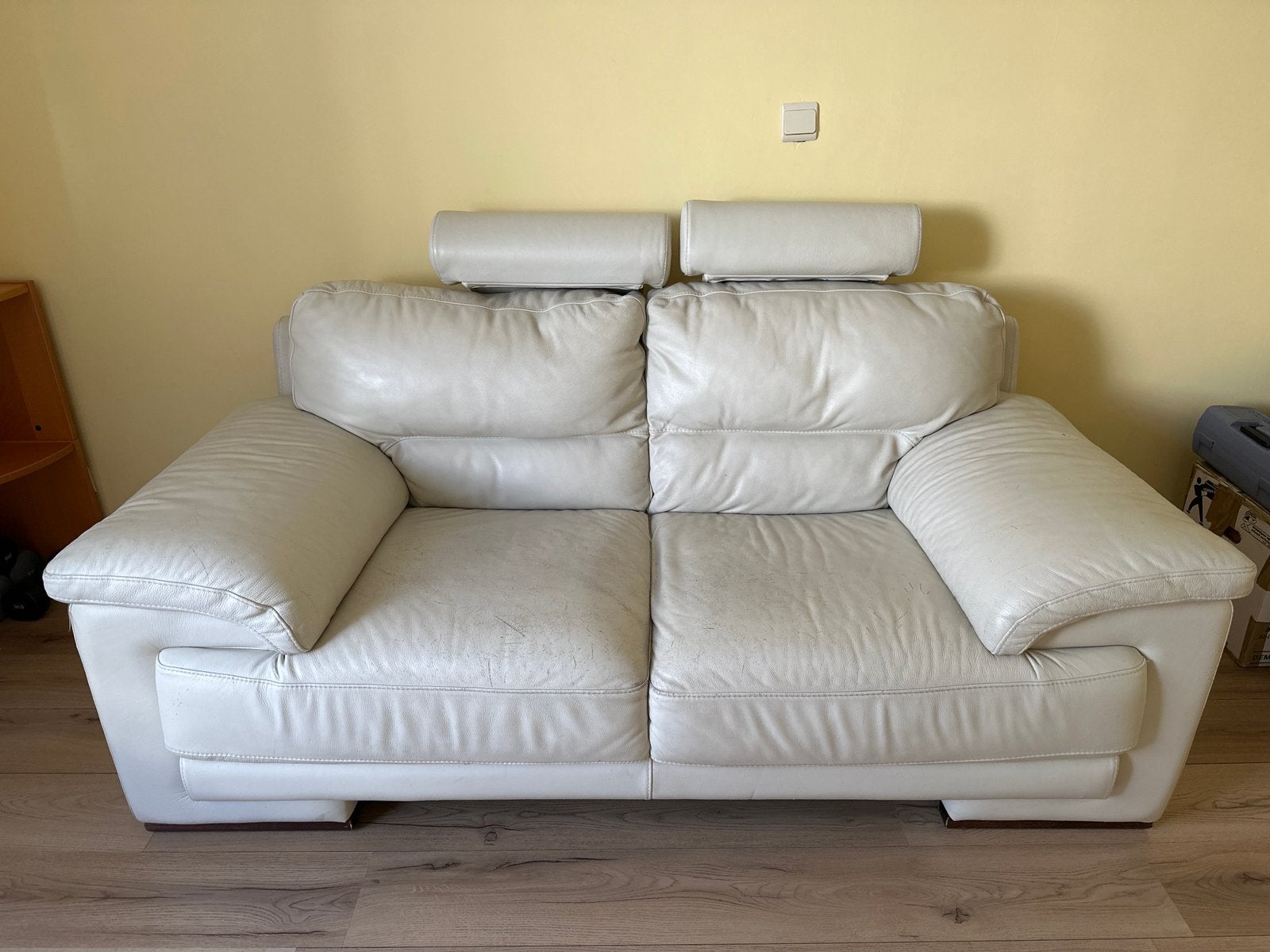 Comfortabele lederen 2-zit zetel – €150, Ophalen, Zo goed als nieuw, Leer