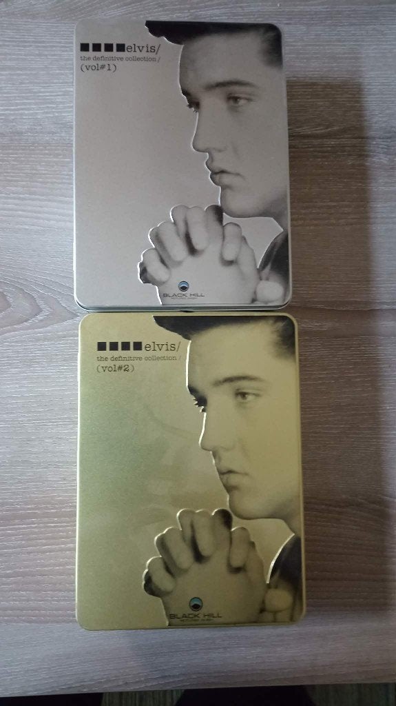 Elvis 2 metalen dvdboxen met elk 4 dvd's, dus 8 dvd's samen, Cd's en Dvd's, Dvd's | Documentaire en Educatief, Zo goed als nieuw