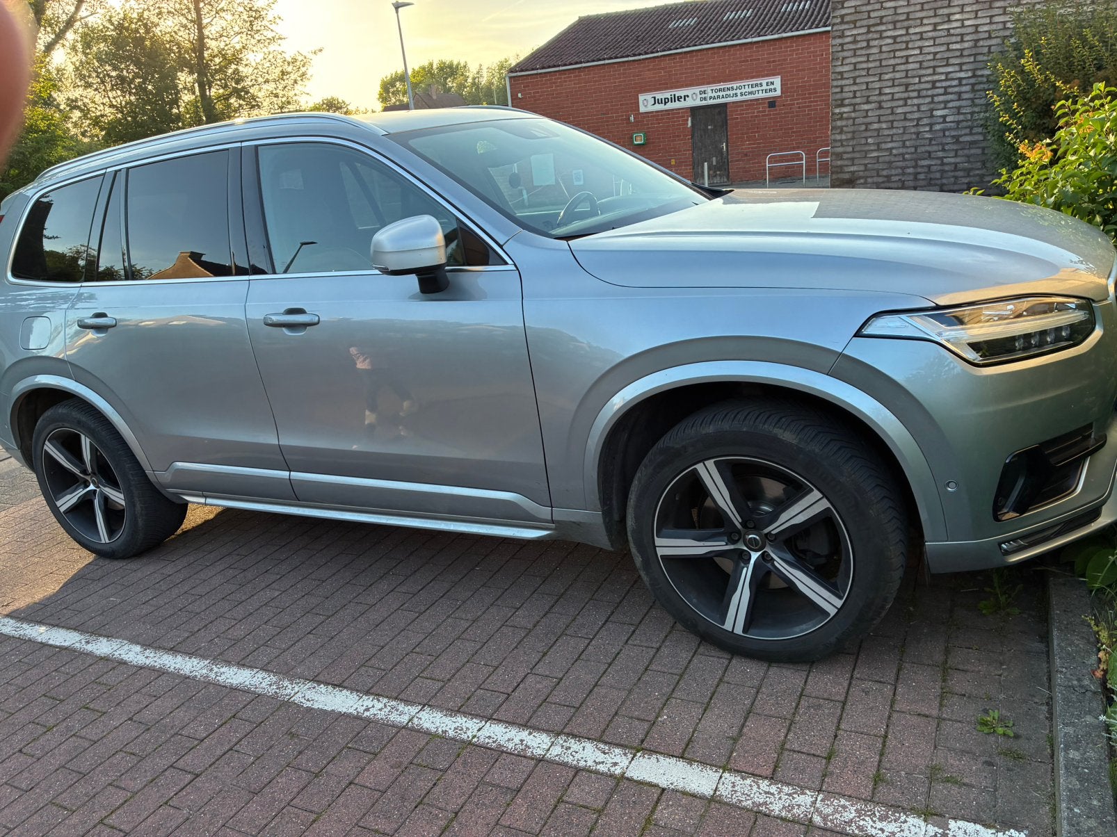 Volvo xc90 R.design bj2018  in top staat 7zit gekeurd blanco, Auto's, Euro 6, 7 zetels, Diesel, Particulier