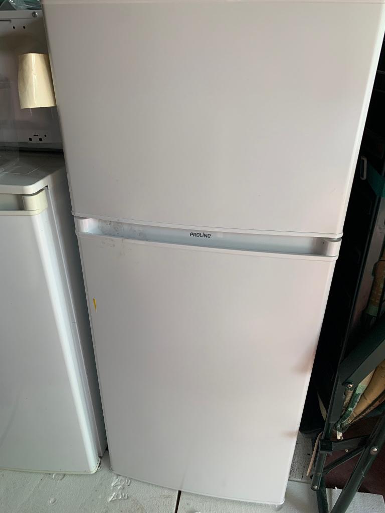 Koelkast/vriezer, Ophalen, Met aparte vriezer, Zo goed als nieuw, 45 tot 60 cm