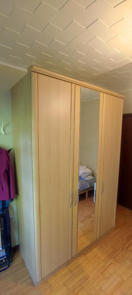 Kledingkast, Huis en Inrichting, Kasten | Kleerkasten, Ophalen, Met deur(en), 200 cm of meer, 150 tot 200 cm