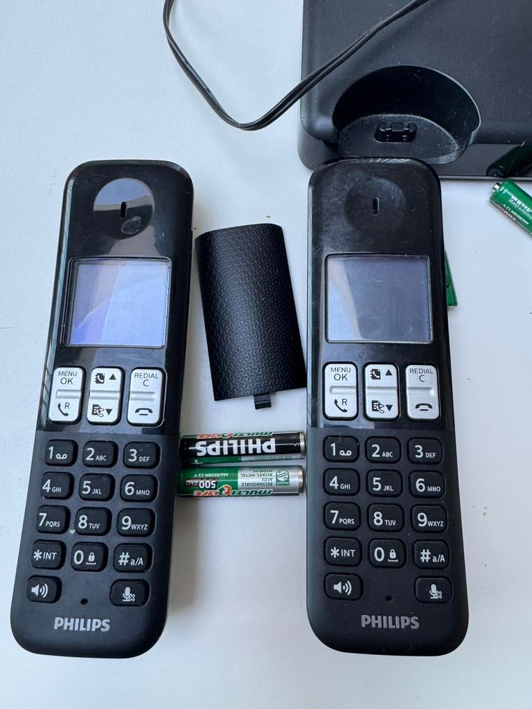 Philips Draadloze Telefoon D230 duo, Telecommunicatie, Ophalen, Gebruikt, 2 handsets