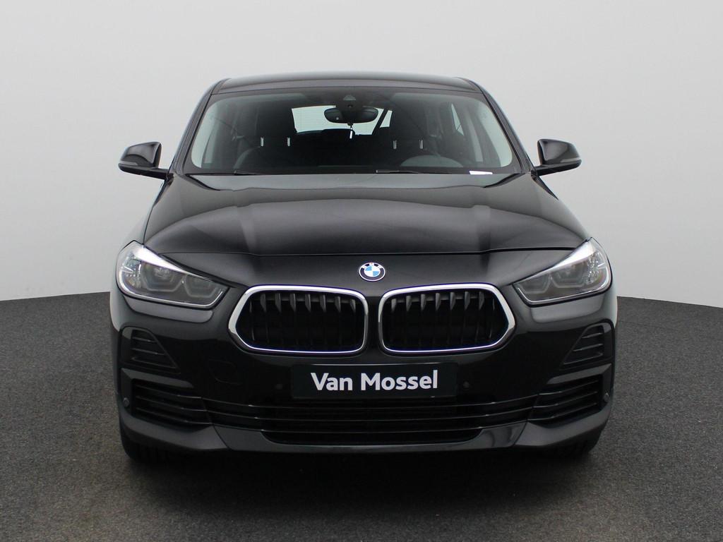 BMW X2 sDrive16dA 85kW DCT (automatique), Autos, Entreprise, 116 ch, Electronic Stability Program (ESP), Noir
