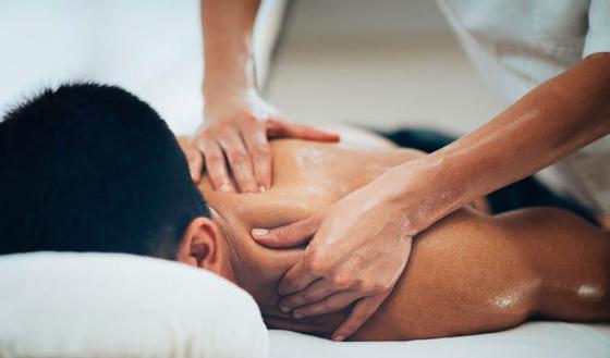 Zoek oudere masseur, Contacten en Berichten, Man zoekt Man