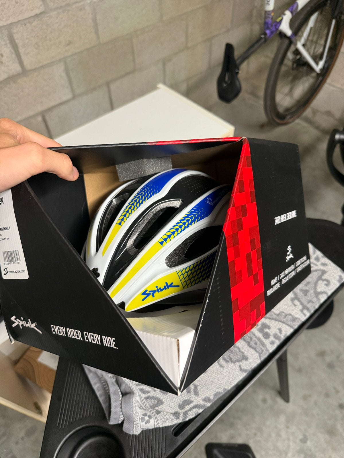 Spiuk Adante Helm, Vélos & Vélomoteurs, Accessoires vélo | Casques de vélo, Enlèvement, Neuf, M, Homme