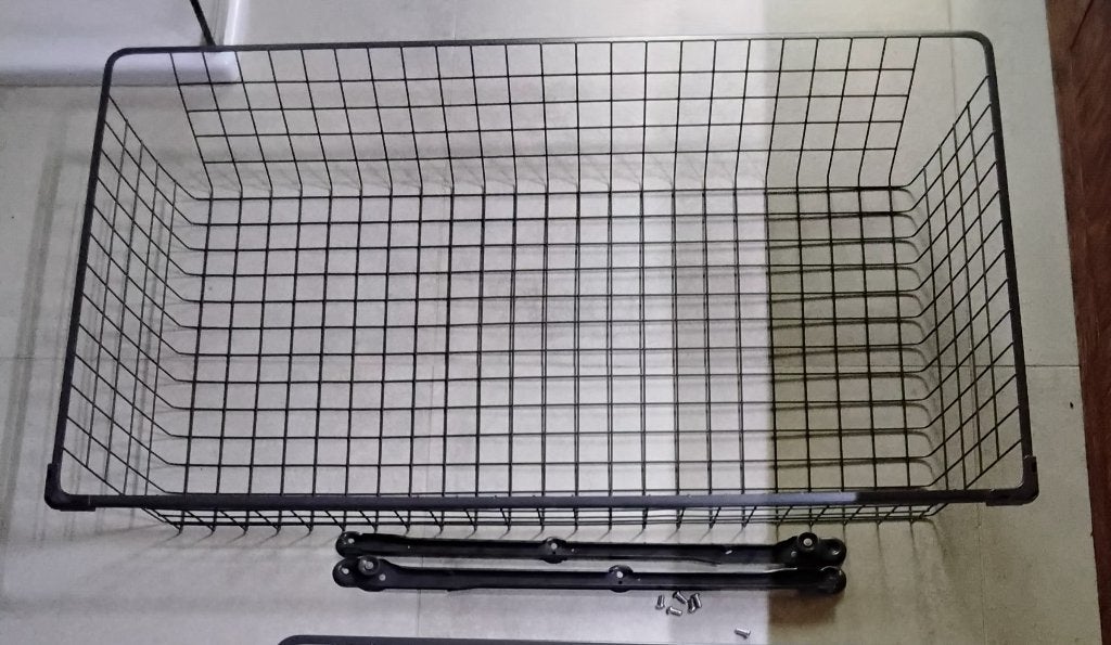 Draadmand voor Ikea kast, Huis en Inrichting, Kasten | Kleerkasten, Ophalen, Zo goed als nieuw, Metaal