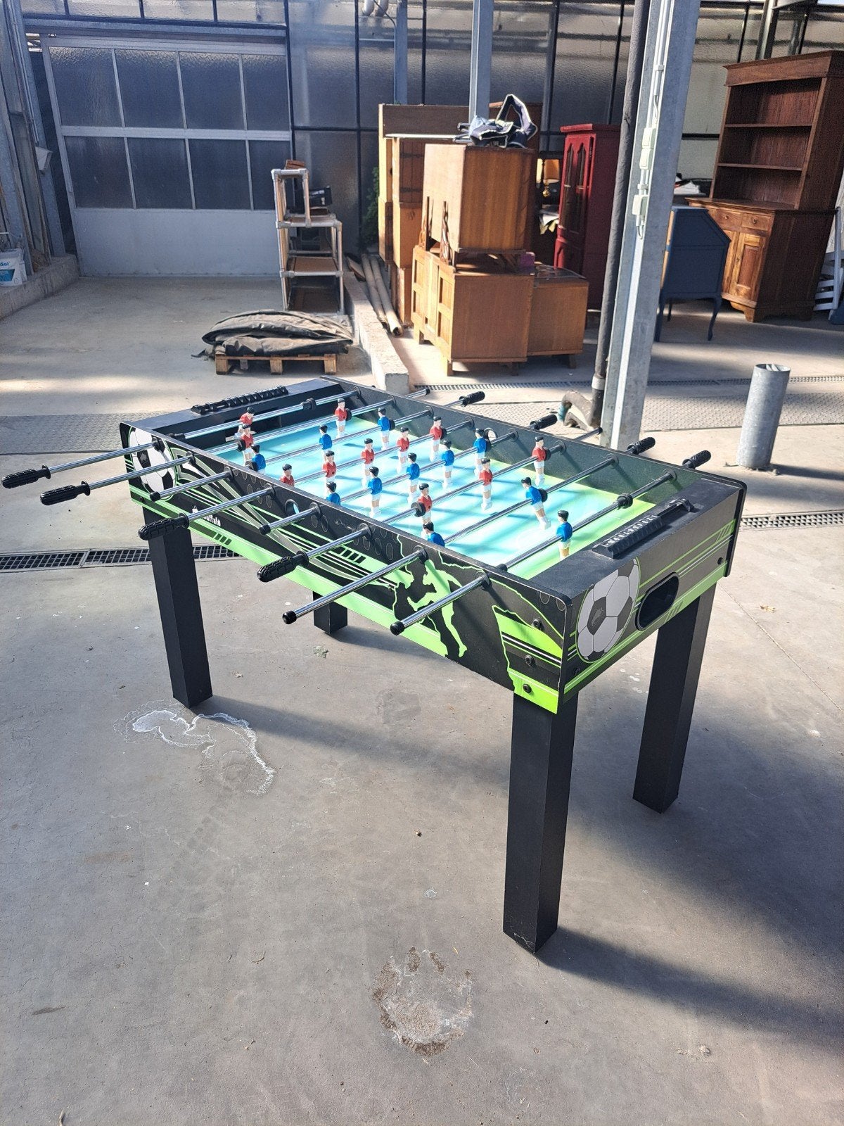 Table/kicker de baby-foot robuste en forme de buffle, Sports & Fitness, Billards & Billards américains, Comme neuf, Enlèvement ou Envoi