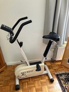 Hometrainer, Ophalen, Gebruikt, Metaal, Benen