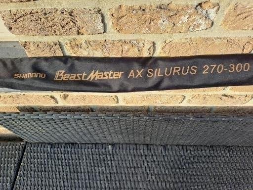 Shimano BeastMaster AX Silurus, Watersport en Boten, Ophalen, Zo goed als nieuw, Werphengel