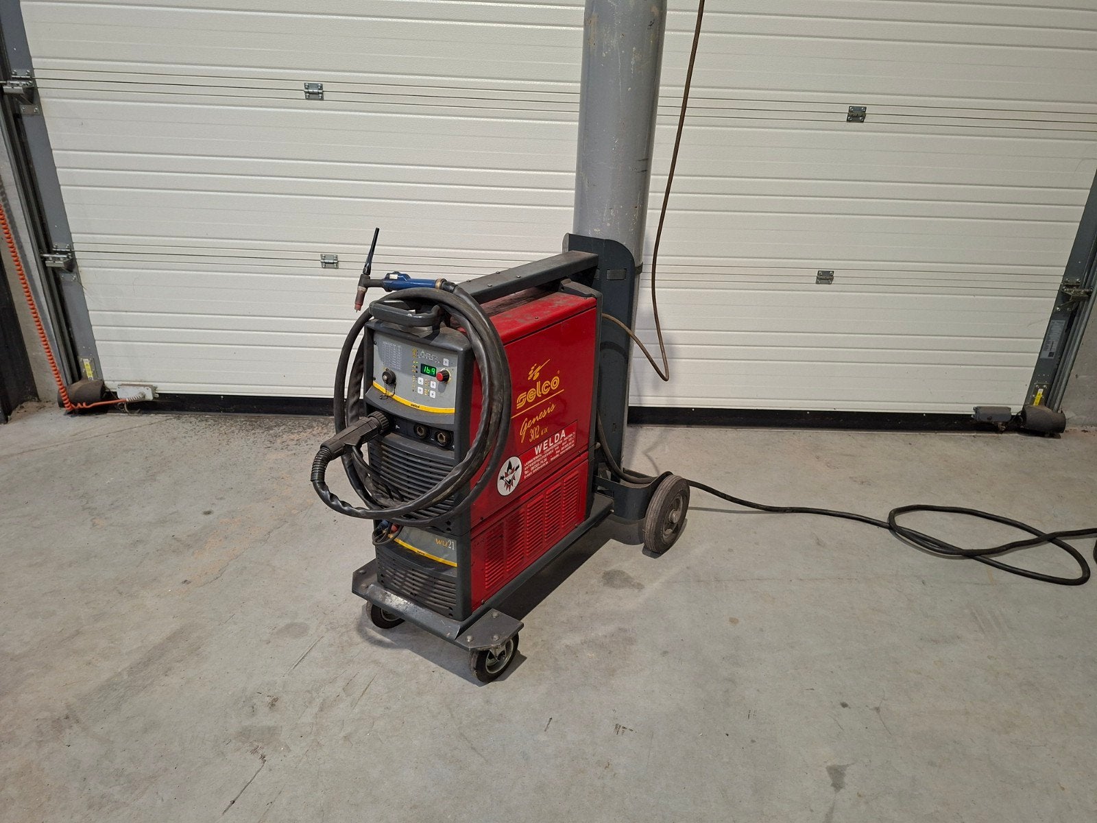 Selco genesis 302 ac/dc, Doe-het-zelf en Bouw, Ophalen, Gebruikt, 250 ampère, Tig
