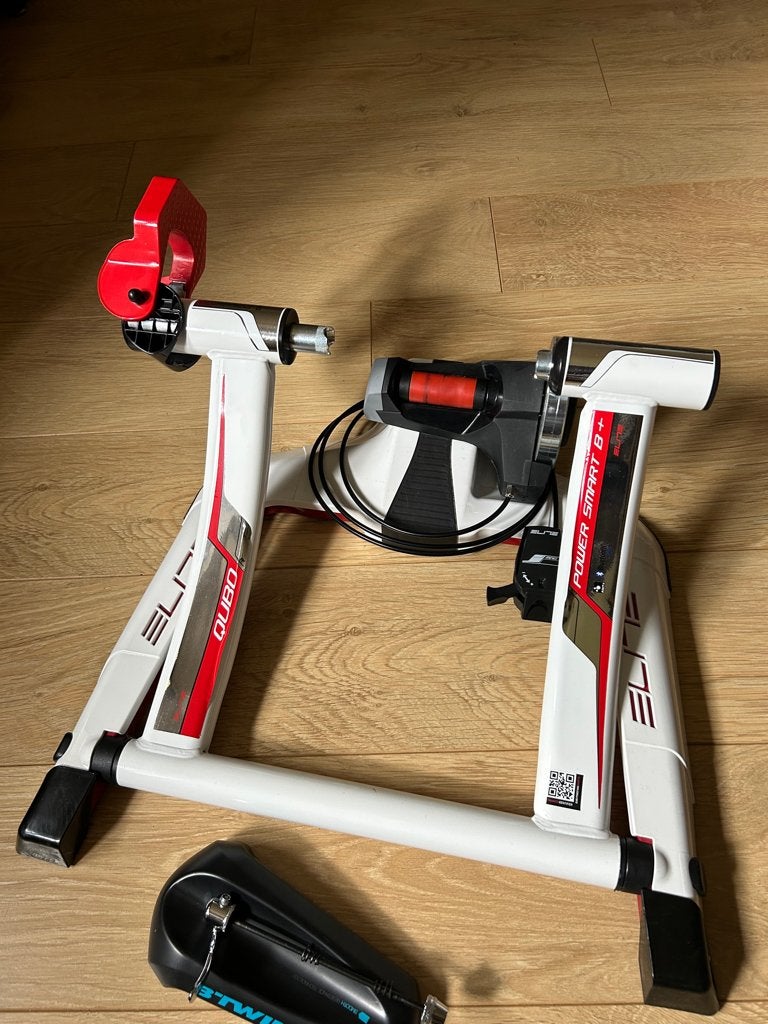 Home Trainer ELITE Qubo Power Mag Smart B+, Sports & Fitness, Enlèvement, Comme neuf