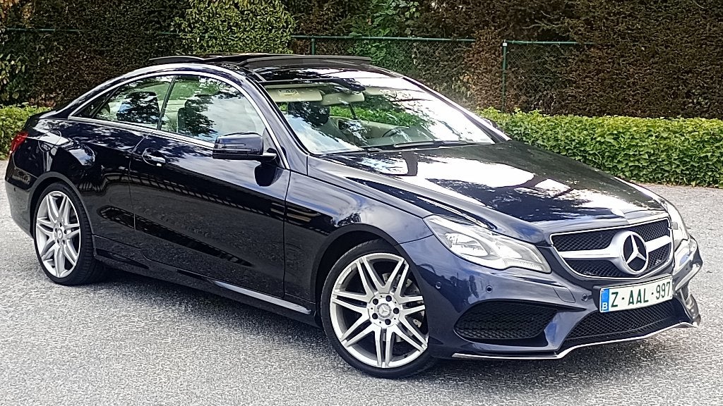 Mercedes E200 CGI. Coupe Amg. Unieke wagen. Euro 6!, Auto's, Dealer onderhouden, 1995 cc, Euro 6, 4 cilinders
