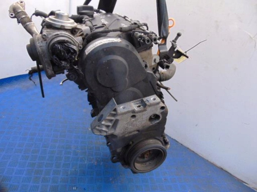 Moteur BXE Nu A3 PASSAT LEON TOURAN SEAT SKODA OCTAVIA AUDI, Envoi, Utilisé, Daihatsu
