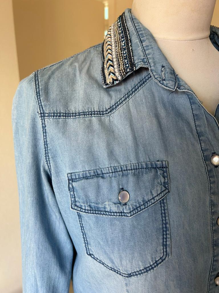 Magnifique chemisier en jean Lola Liza 38, Enlèvement ou Envoi, Comme neuf, Taille 38/40 (M), Bleu