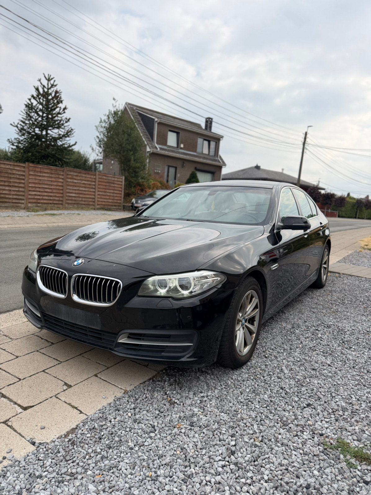 Bmw 518d 2014 12iemois/ bien equipé, Auto's, 4 cilinders, Zwart, Leder, Bedrijf