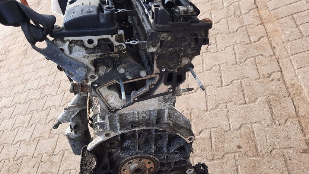 Moteur RFN Nu PEUGEOT 206, Envoi, Utilisé, Skoda