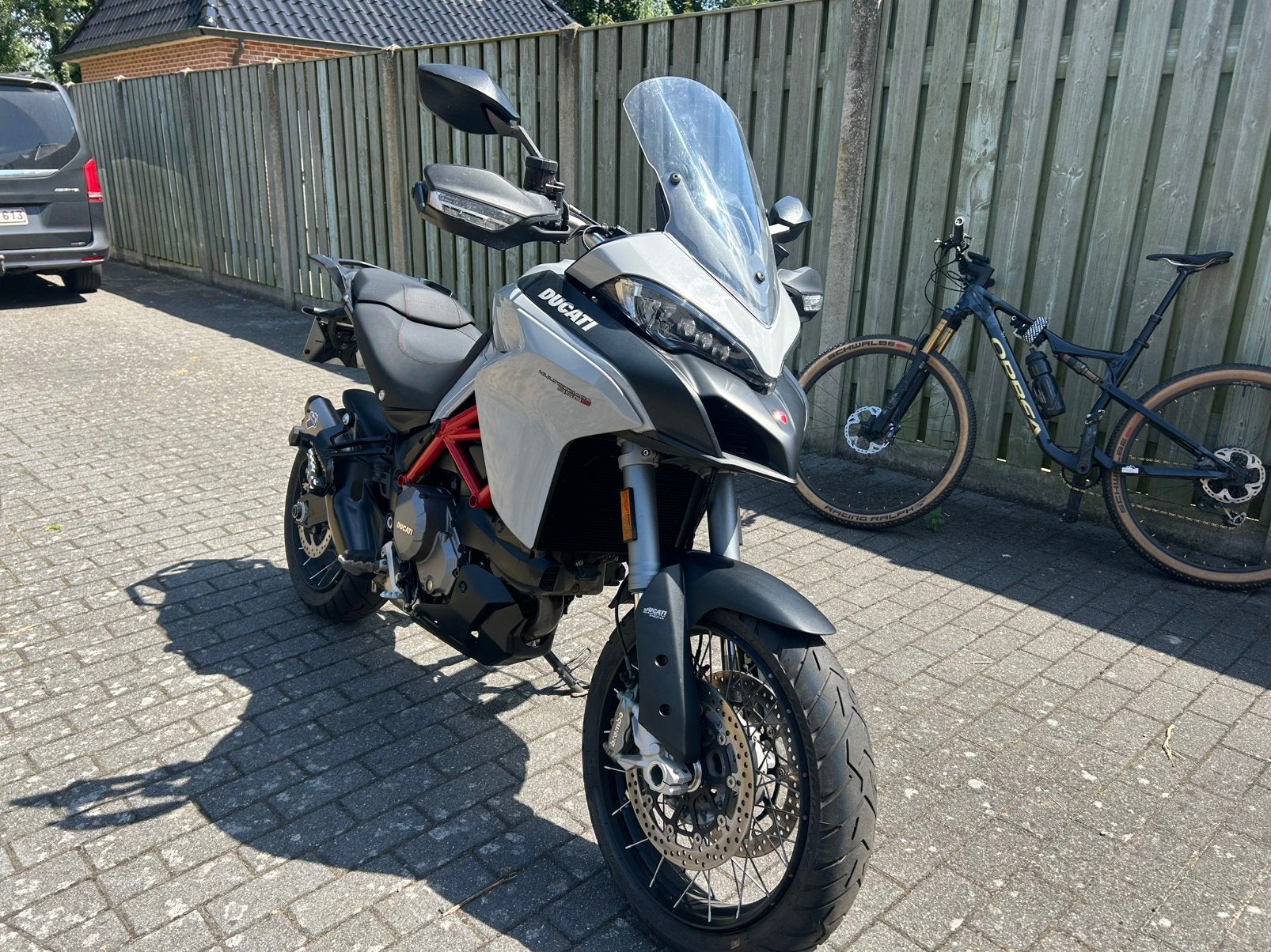 Ducati Multistrada 950s, 8600km zo goed als nieuw., Motos, 950 cm³, Tourisme, Occasion, 2 cylindres