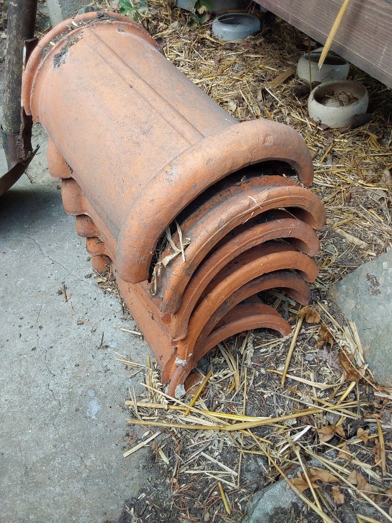 140 dakpannen type huguenot fenal libercourt, Ophalen, Dakpannen