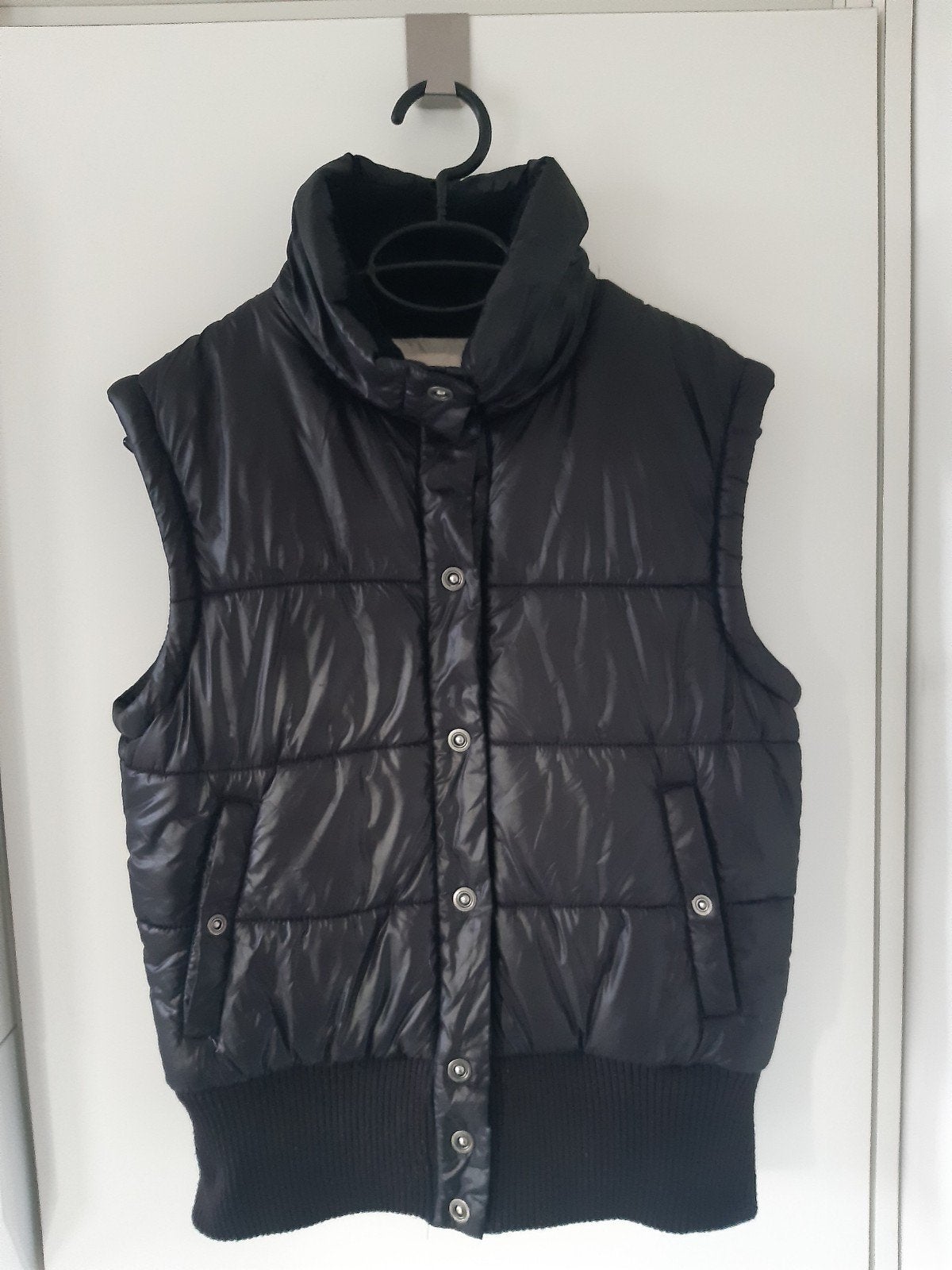 Bodywarmer Zwart Maat Small  / Medium of 38 / 40., Vêtements | Femmes, Decathlon, Enlèvement ou Envoi, Taille 38/40 (M), Noir