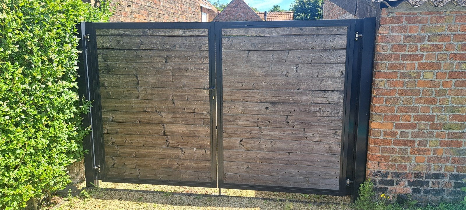 Hekwerk, hekken, poort in staal belegd met hout, Tuin en Terras, Ophalen, Hout