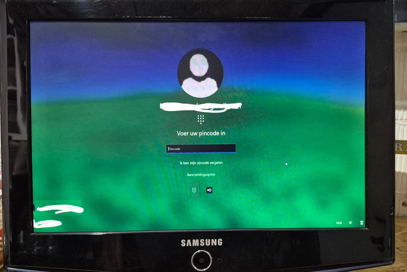 Samsung 19 inch Computer Scherm / Monitor (Model LE19R71B), Ophalen, HDMI