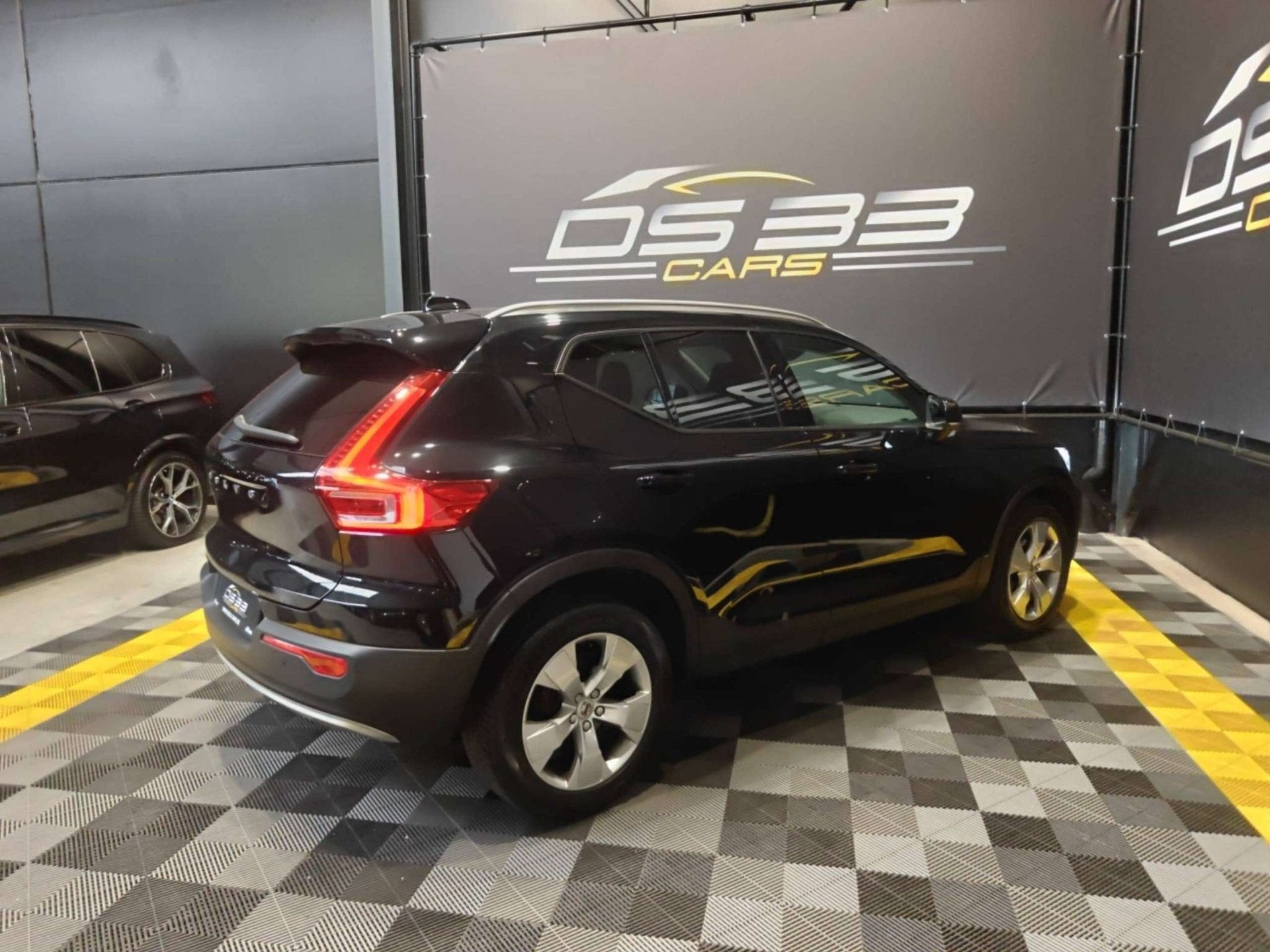 Volvo XC40 1.5 T2 Momentum Pro/LED/Keyless/WarmLeder/CAM/Cru, Autos, Volvo, Achat, https://public.car-pass.be/vhr/e82d5d04-7bbd-4f8b-8857-0a7d95c58903