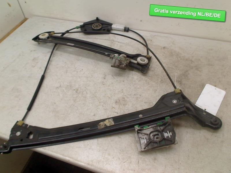 VITRE MECANISME ELECTRIQUE GAUCHE Audi A5 Quattro (B8C / S), Auto-Union-Straße  1,
85057  Ingolstadt, DE, Info@audi.de, Audi, Utilisé
