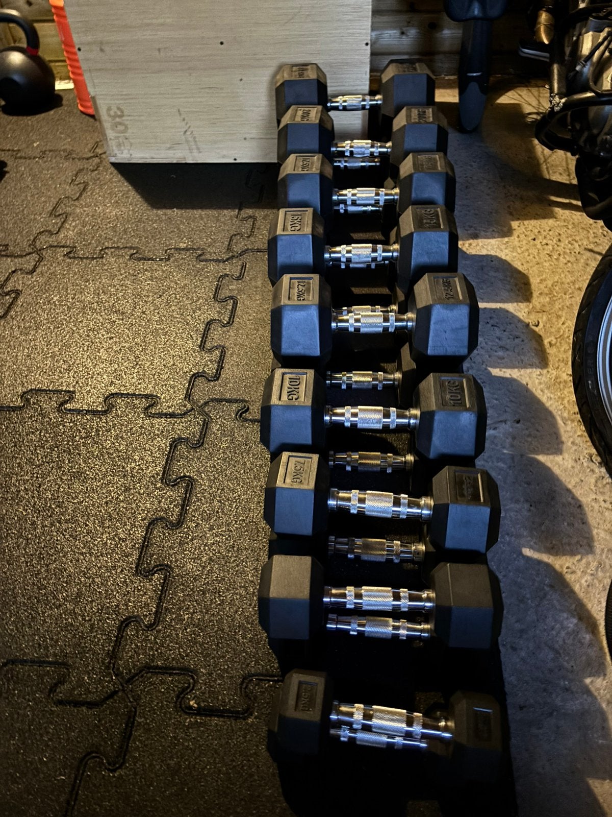 Hex dumbells, Ophalen, Zo goed als nieuw