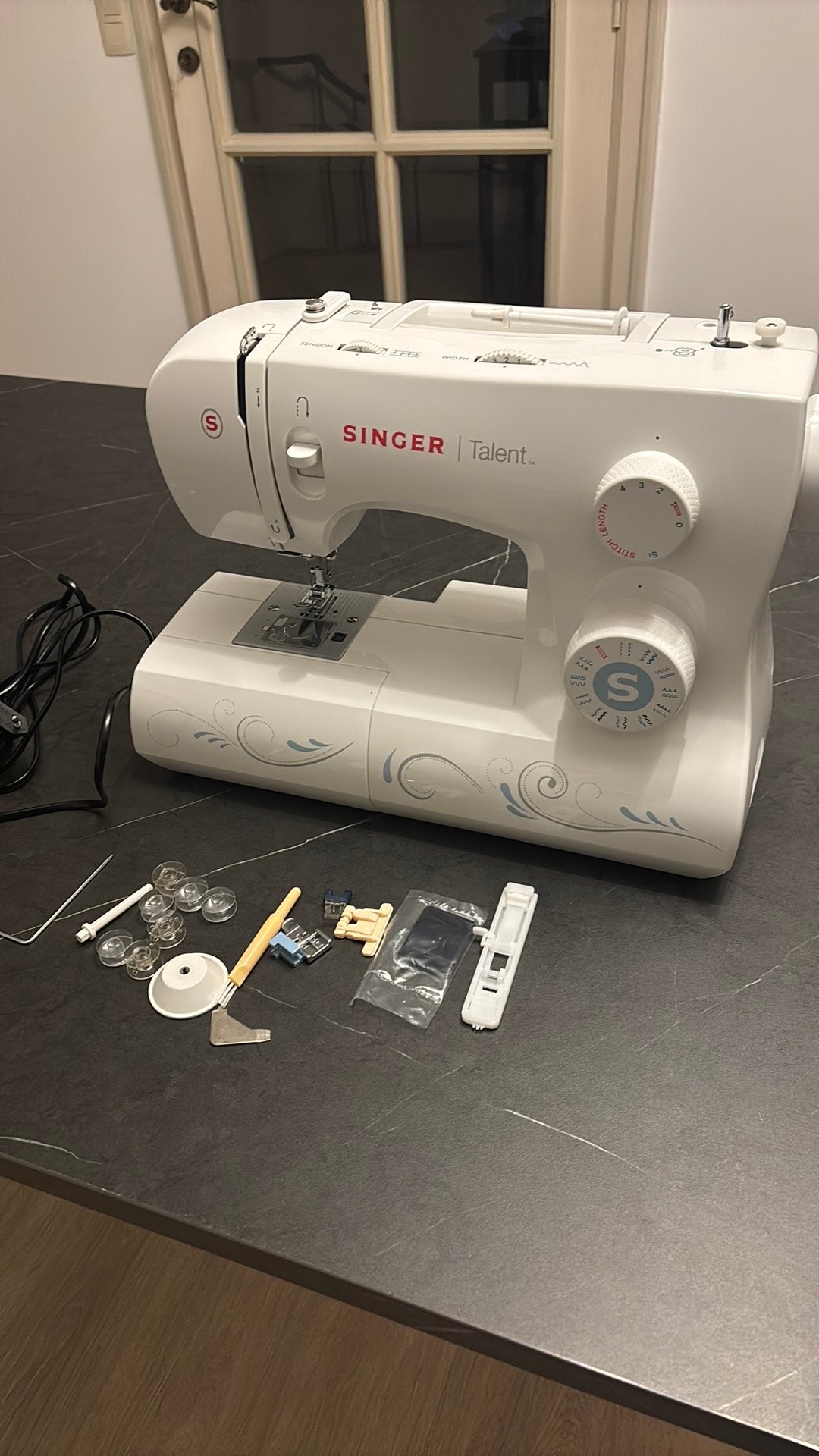 Singer naaimachine, Ophalen, Zo goed als nieuw, Naaimachine, Singer