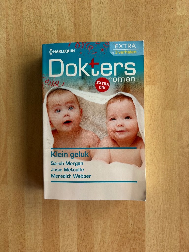 Harlequin doktersroman extra 3 verhalen, Boeken, Ophalen of Verzenden
