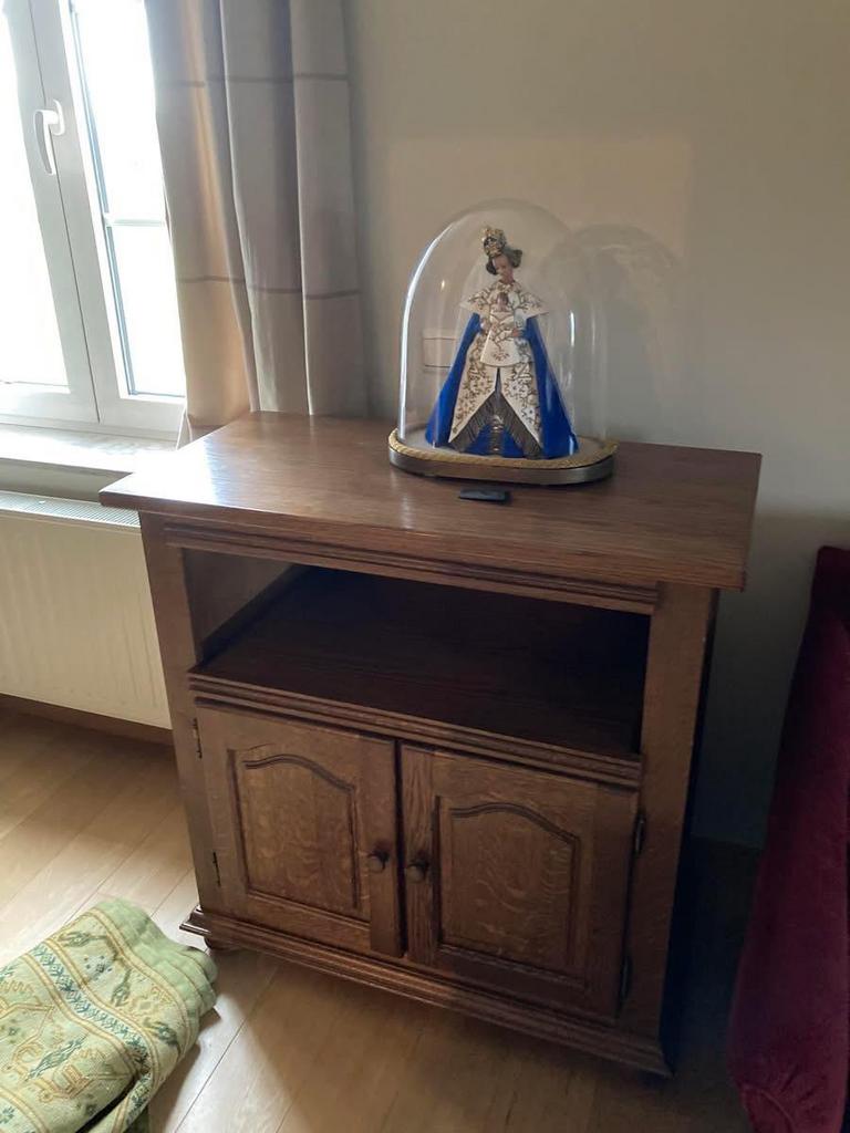 Antieke salon, kast, Maria beeld., Ophalen, Gebruikt, Antiek