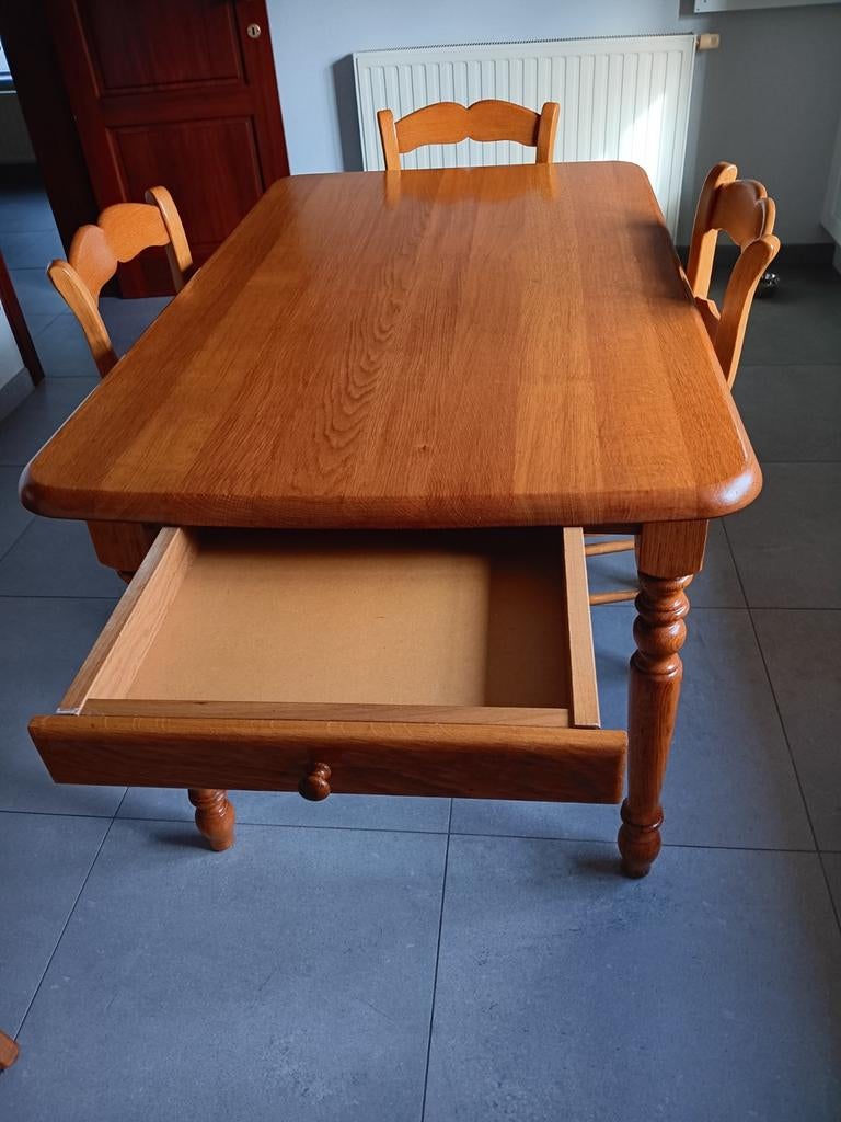 Eiken keukentafel + 4 stoelen., Ophalen