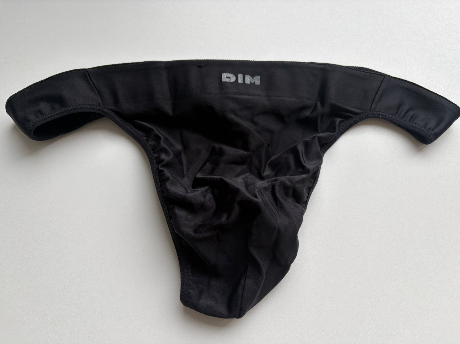 String en microfibre DIM Skin, Envoi, Noir, Slip